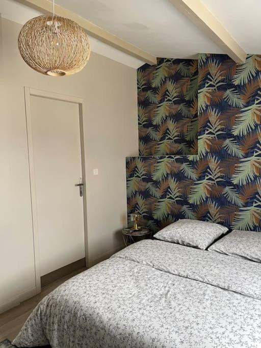 Maison Cosy Avec Parking Gratuit Jarnac Luaran gambar